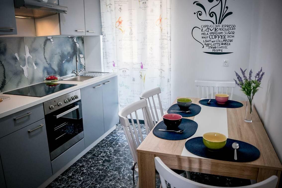 Apartman Vidi Apartment Rijeka Exterior foto
